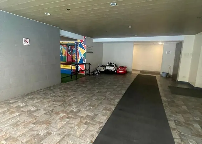 アパート Makati Antel Residences 2306 *
