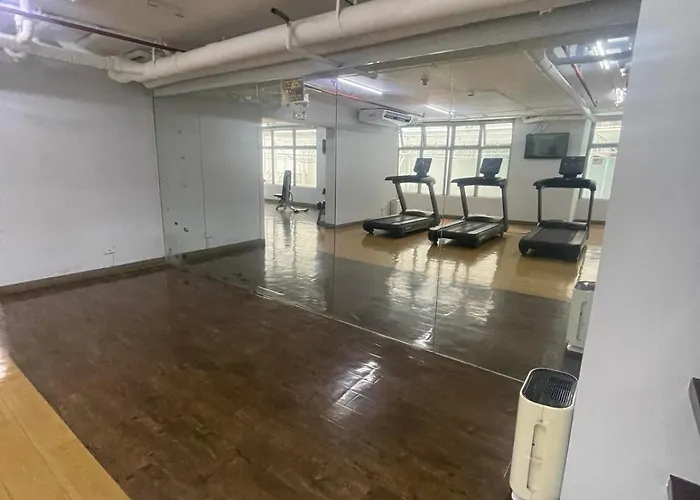 Makati Antel Residences 2306 マニラ市
